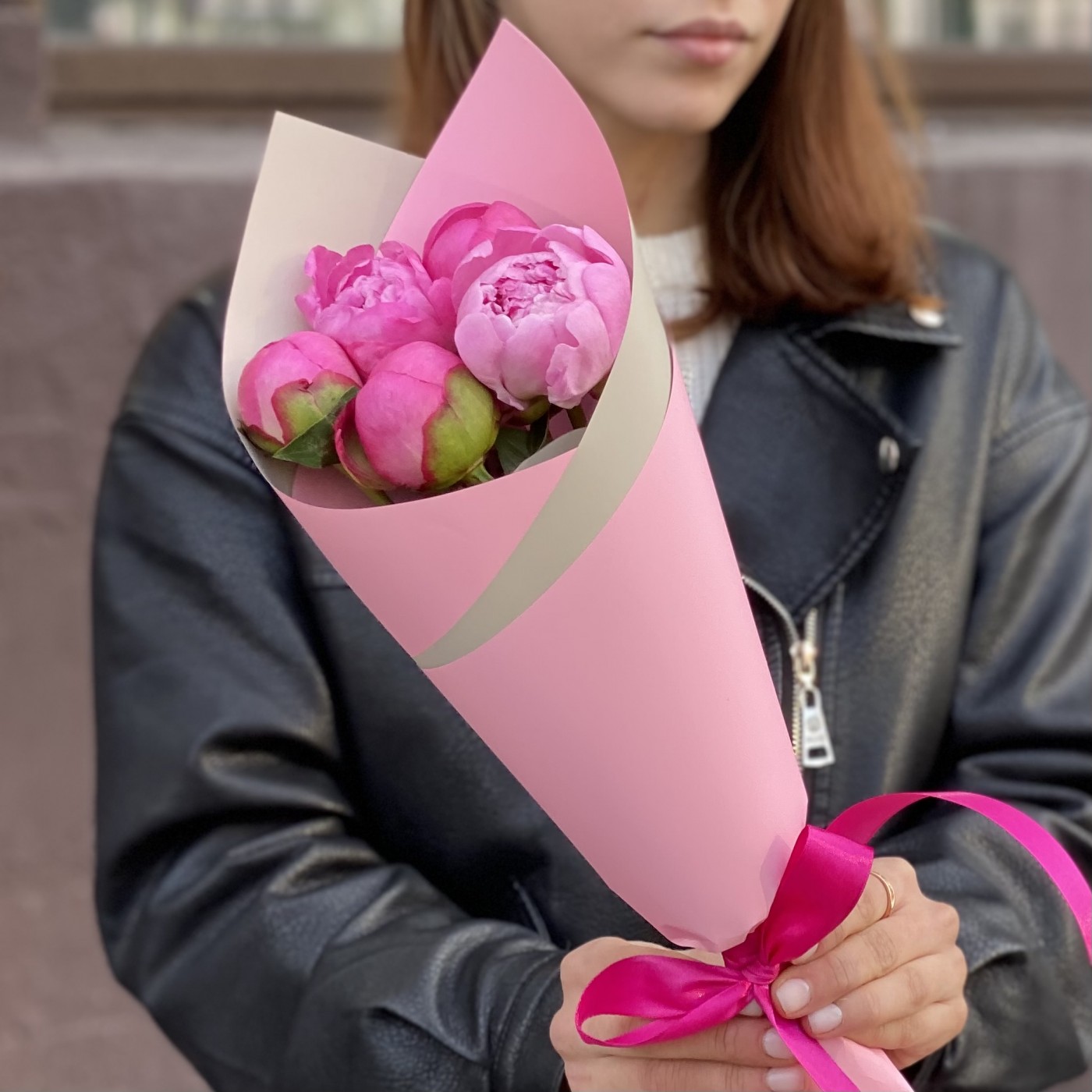 5 розовых пионов Флеминг